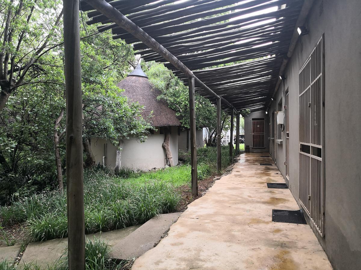 Touch Of Africa Lodge 拉塞利亚 外观 照片